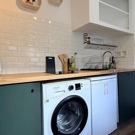 T2 Chartreuse Terrasse - Busca - Centre Apartment *